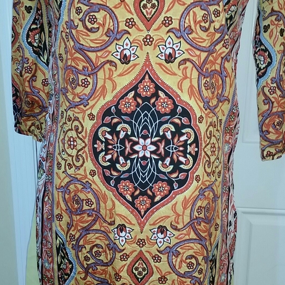 Dress - Picture 5 of 16